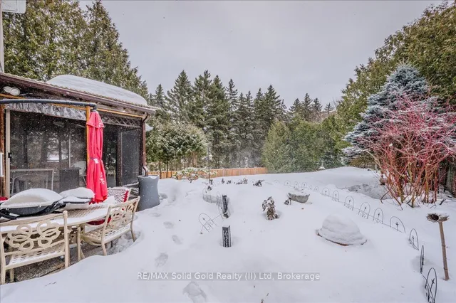 Primary image of 15 Trelawney St