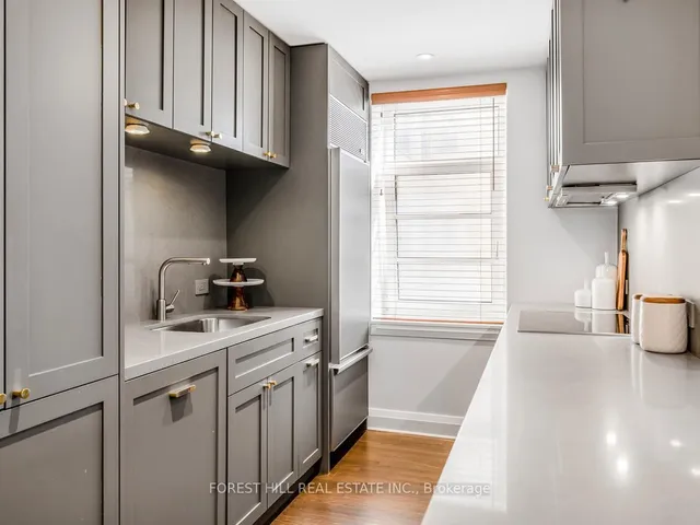 Additional image 12 of 717 Eglinton Ave Unit 307