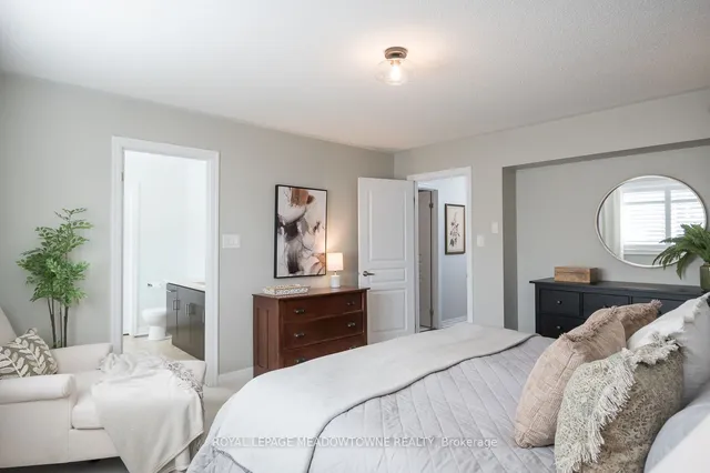 Additional image 24 of 231 Jelinik Terr