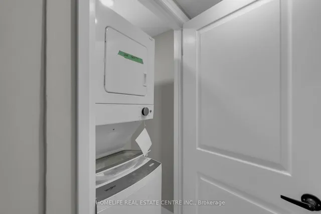 Additional image 35 of 11 Jason Sq