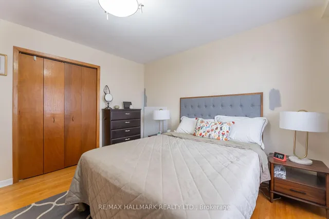 Additional image 16 of 258 Apache Tr