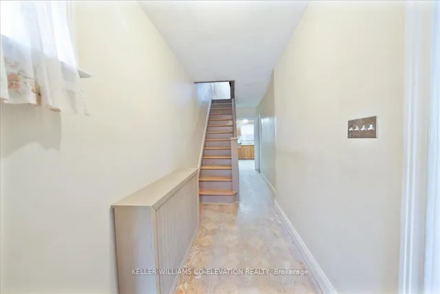 Additional image 3 of 39 Lanark Ave