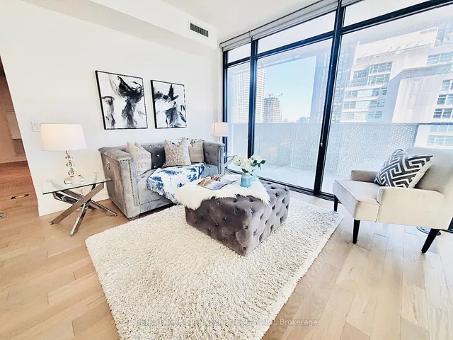 Additional image 3 of 25 Richmond St Unit 1703