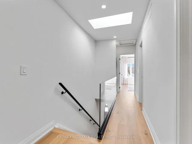 Additional image 23 of 857 Pape Ave