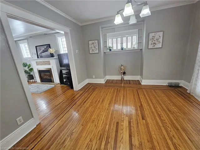 Additional image 15 of 34 Connaught Ave