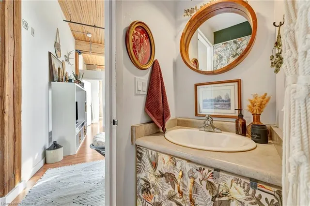 Additional image 14 of 120 Mansion St Unit 208