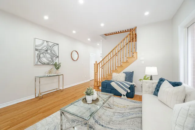 Additional image 8 of 12 Education Rd