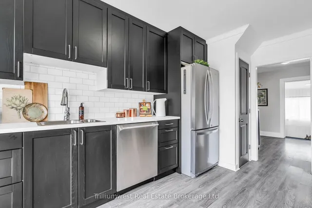 Additional image 16 of 368 Avondale St