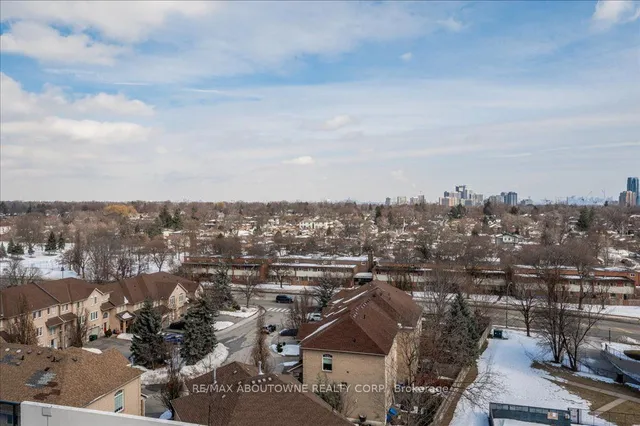 Additional image 15 of 26 Gibbs Rd Unit 926