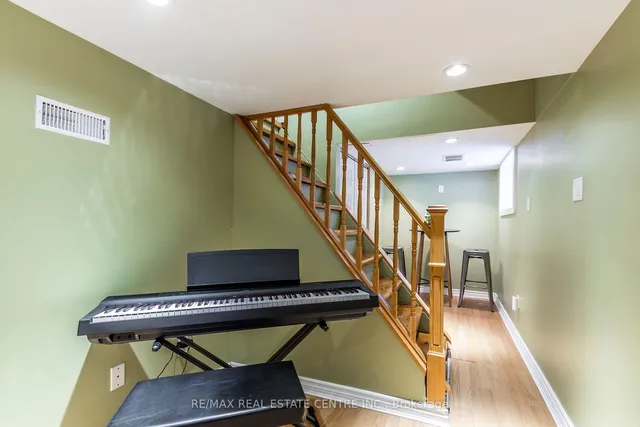 Additional image 29 of 139 Barclay St