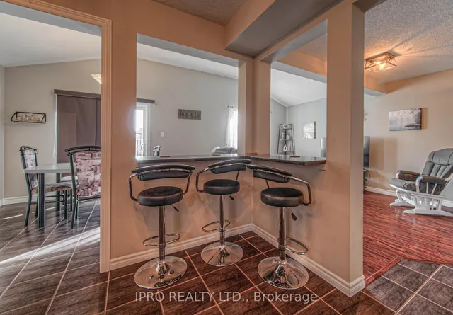 Additional image 8 of 366 Steepleridge St