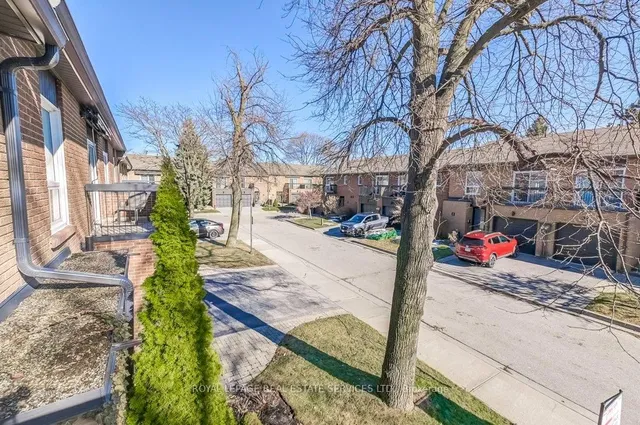 Additional image 29 of 1391 Royal York Rd Unit 9