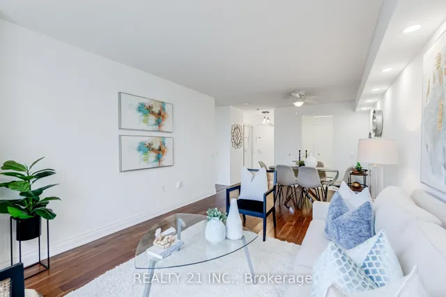 Additional image 15 of 21 Overlea Blvd Unit 511