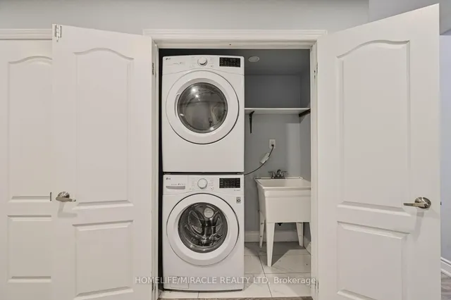 Additional image 47 of 21 Magical Rd