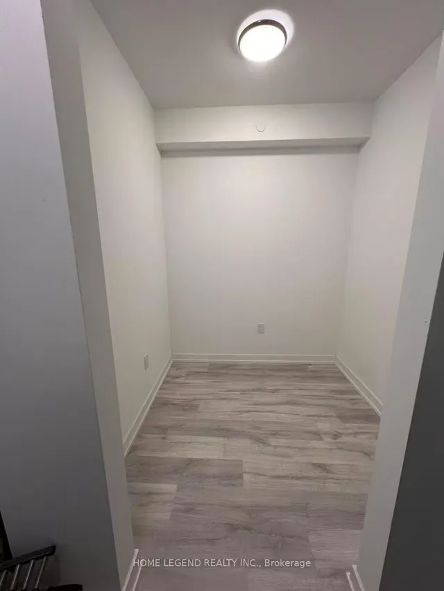 Additional image 11 of 7 Golden Lion Hts Unit N535