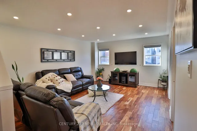 Additional image 30 of 263 Gatwick Dr