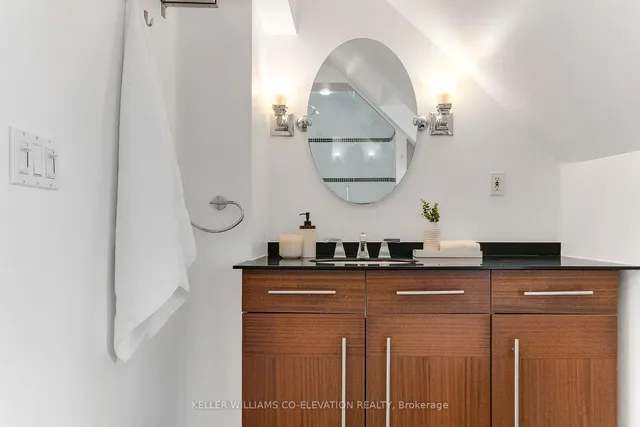 Additional image 23 of 21 Arundel Ave