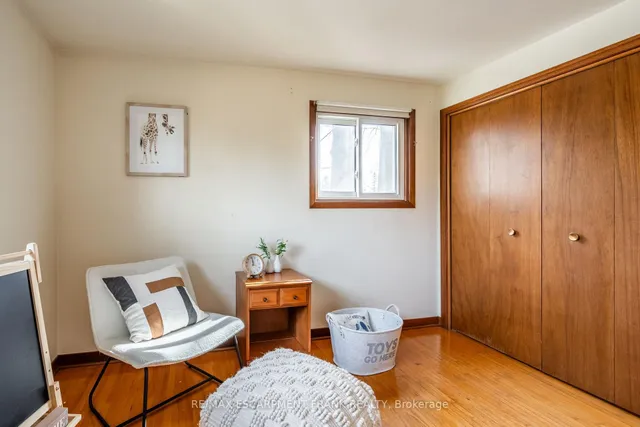 Additional image 26 of 147 LLOYMINN Ave