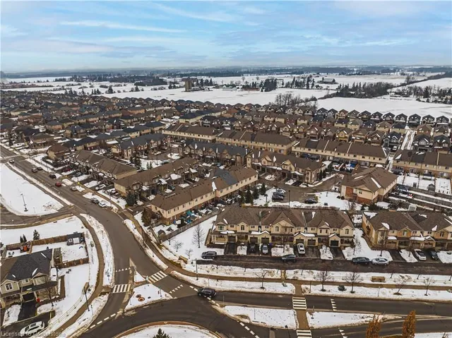 Additional image 38 of 10 Pumpkin Pass Unit 32