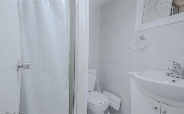 Additional image 15 of 24 Goldwin Ave