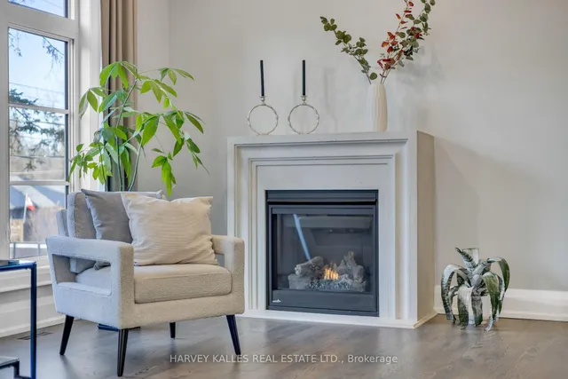 Additional image 25 of 29 Leland Ave