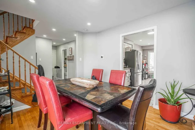 Additional image 15 of 9 Beachgrove Cres