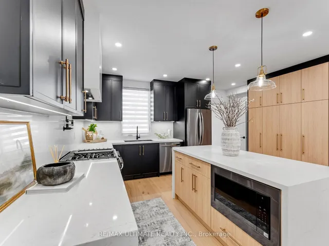 Additional image 19 of 857 Pape Ave