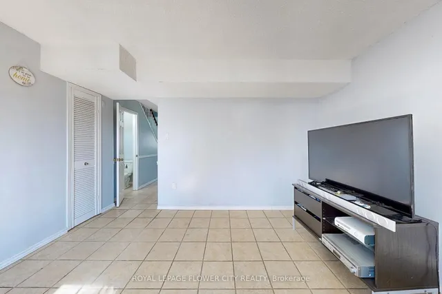 Additional image 27 of 1155 Paramount Dr Unit 43