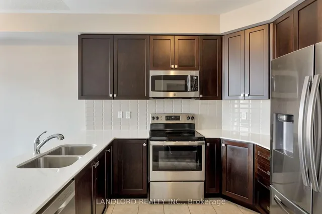 Additional image 8 of 116 Finegan Circ