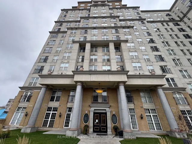 135 James St Unit 302