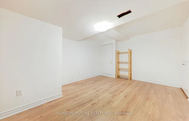 Additional image 36 of 11 Siskin Terr