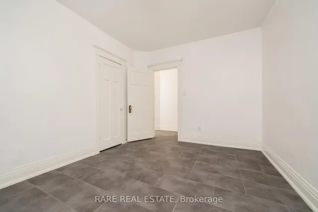 Additional image 16 of 216 Oakwood Ave