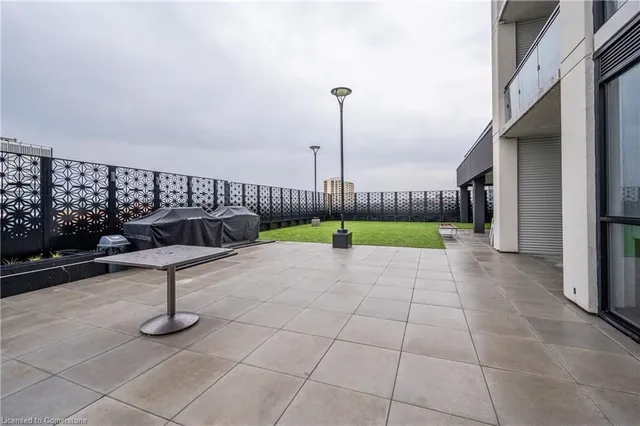 Additional image 22 of 60 Charles St Unit 2204