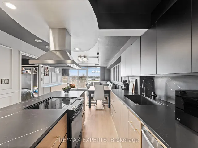 Additional image 9 of 550 Queens Quay Unit 412