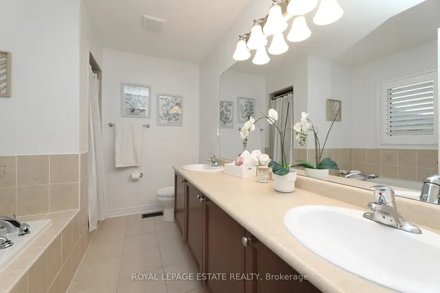 Additional image 29 of 21 Senwood St