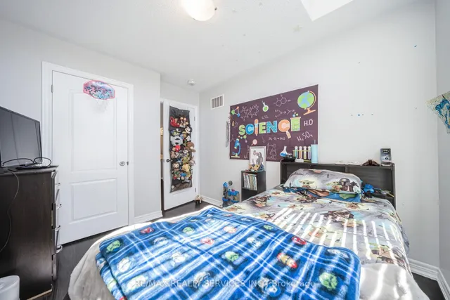 Additional image 22 of 15 Ebury Dr