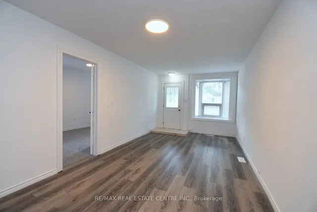 Additional image 2 of 14 Graham Ave