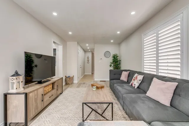 Additional image 9 of 222 Fall Fair Way Unit 8