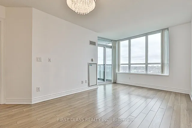 Additional image 18 of 15 Greenview Ave Unit 809