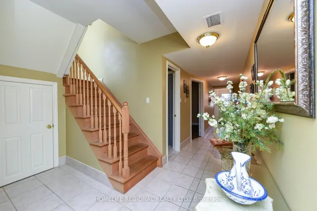 Additional image 18 of 8 Greenlaw Ave