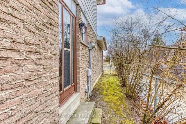 Additional image 44 of 45 Hepworth Dr