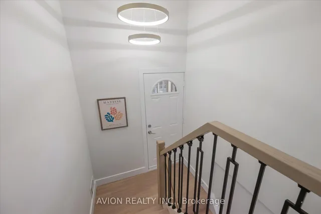 Additional image 25 of 10 Resolution Cres