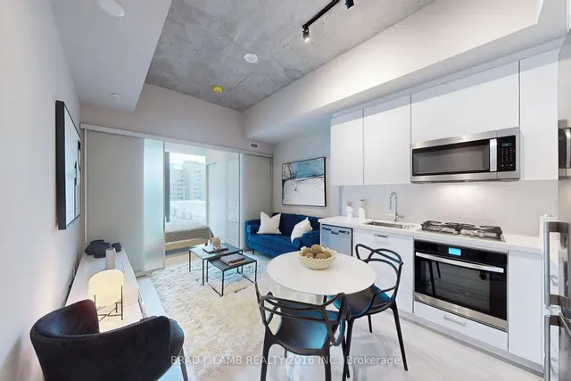 Additional image 13 of 195 McCaul St Unit 710