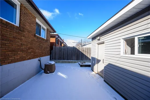 Additional image 30 of 67 Burton St