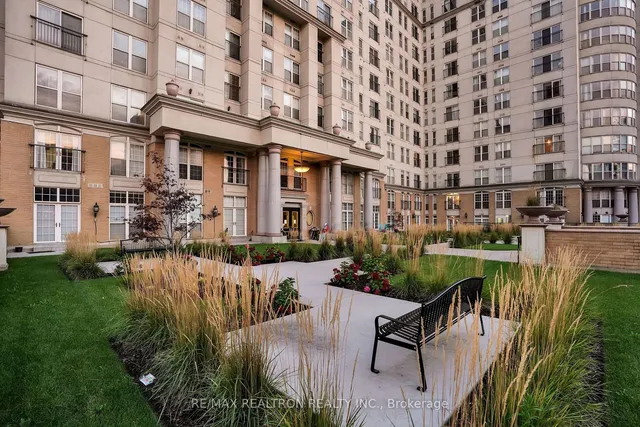 Additional image 3 of 135 James St Unit 612