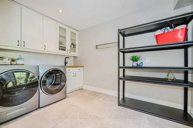 Additional image 11 of 6490 Panton St