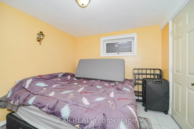 Additional image 38 of 55 Hollyberry Tr