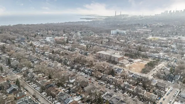 Additional image 38 of 407 Kingswood Rd