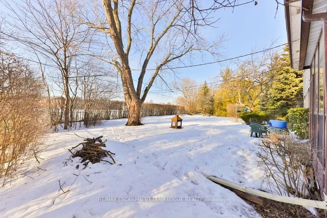 Additional image 38 of 1292 Elgin Cres