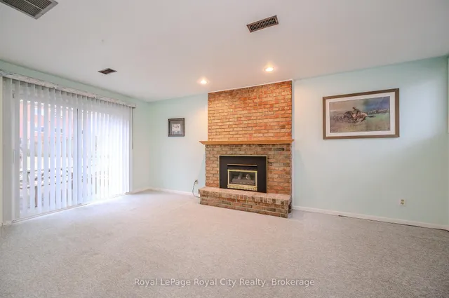 Additional image 32 of 27 Shuh Ave